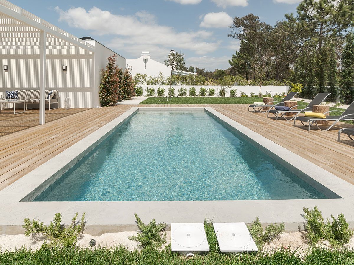 Pool & Außenanlagen von BOTONJIC-BAU